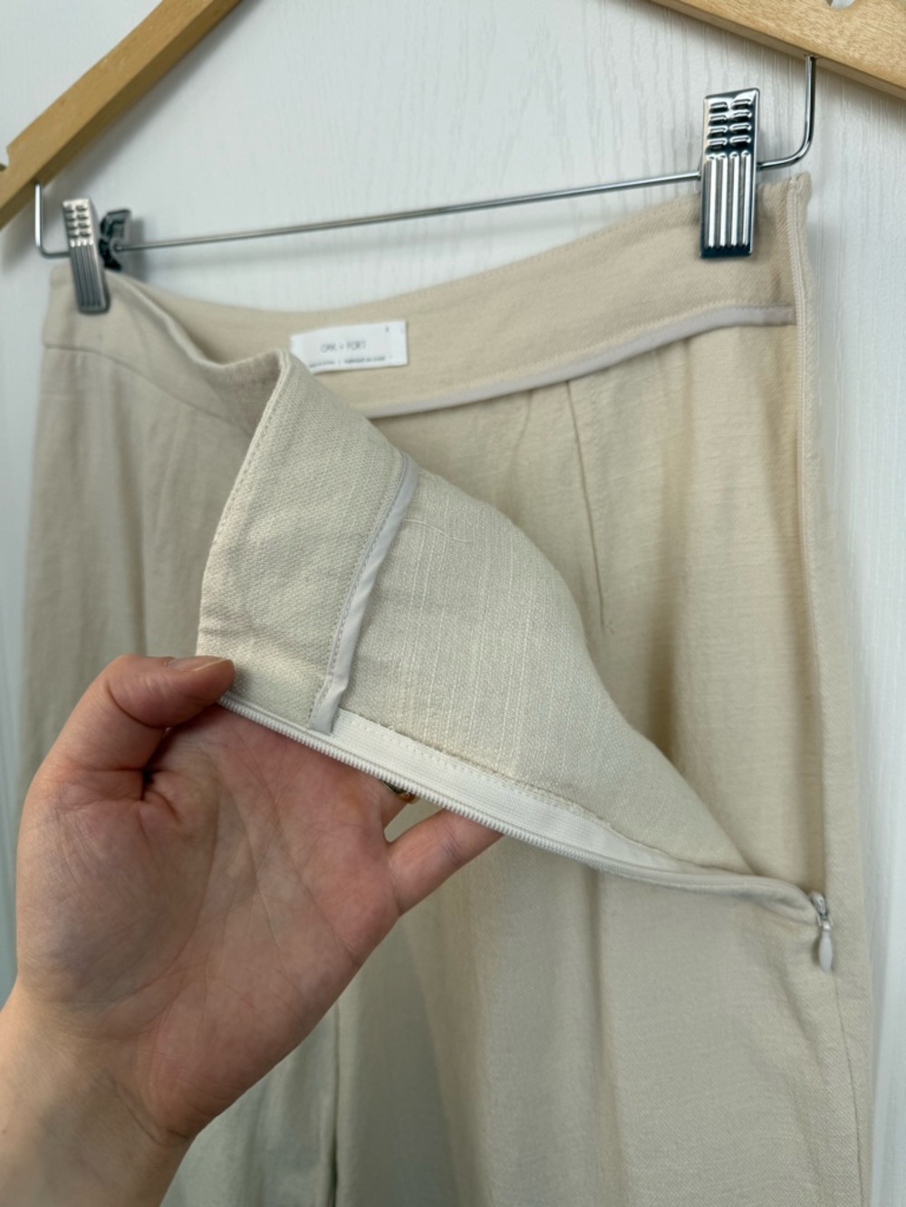 Oak + Fort Wide Leg Cuffed Trouser Pants Size 8 Cream - Picture 4 of 7
